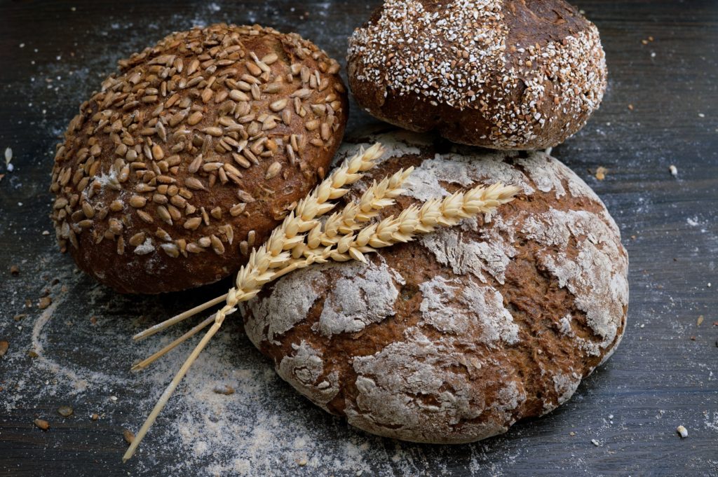 GASTROENTEROLOGY NERD ALERT: HIGHER GLUTEN INTAKE AS A KID INCREASE RISK CELIAC DISEASE